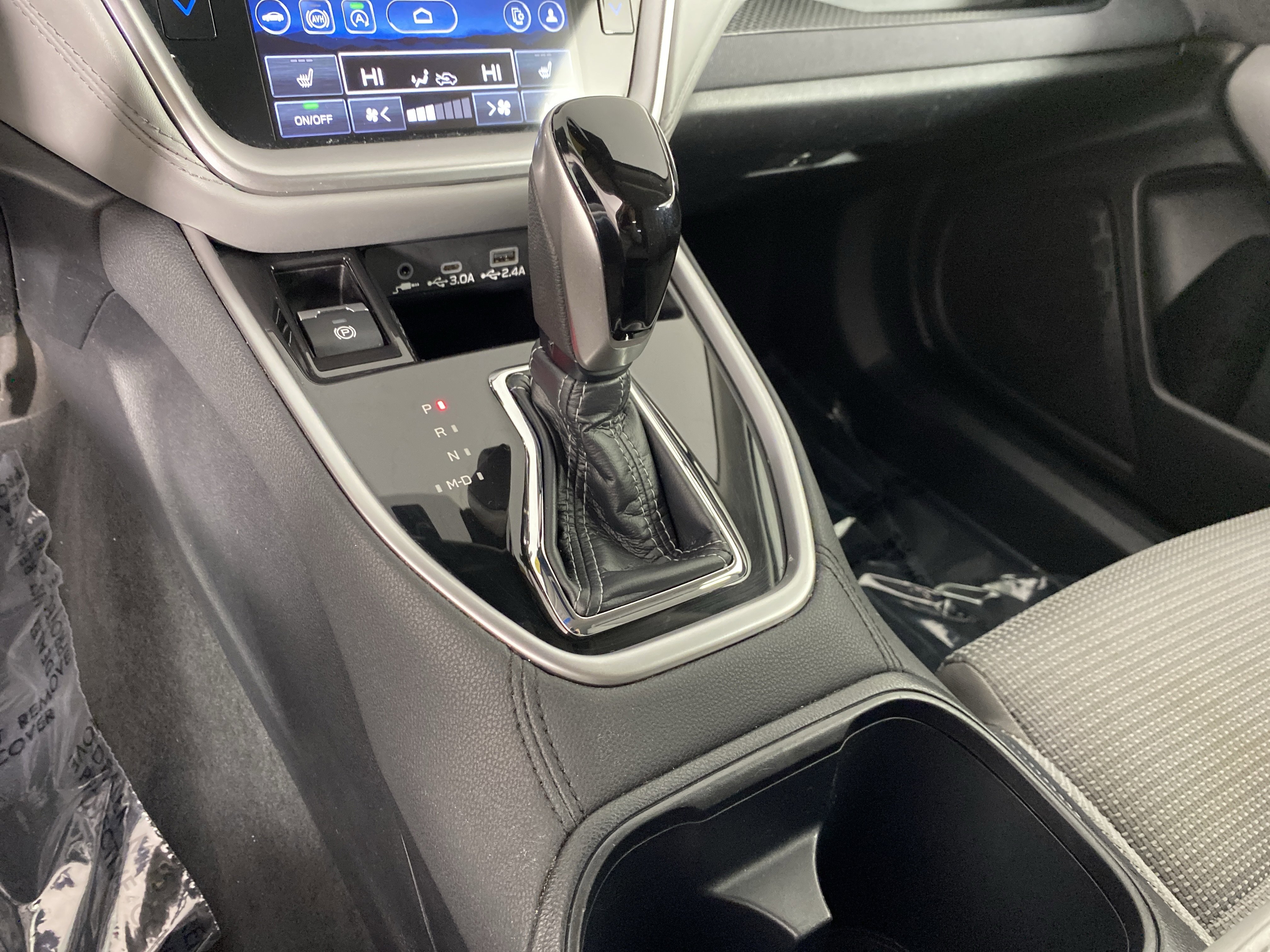 Used 2024 Subaru Outback Premium image 28