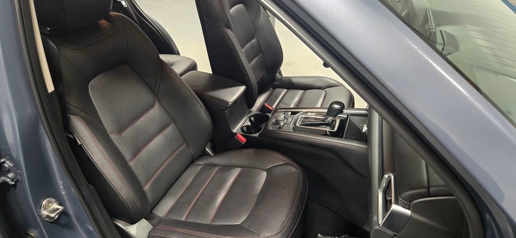 Used 2025 MAZDA CX-5 Carbon Edition image 31
