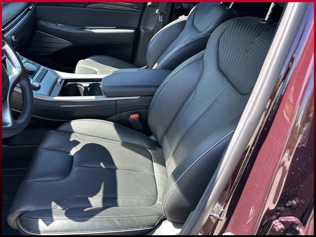 Used 2024 Hyundai Palisade Calligraphy FWD image 17