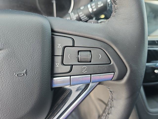 Used 2025 Cadillac XT6 Premium Luxury w/ LPO, Floor Liner Package image 21