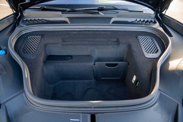 New 2026 Porsche Macan Turbo Electric AWD/4WD image 28