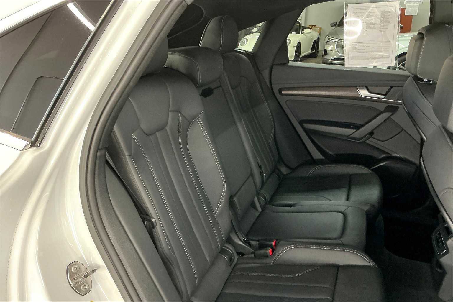 Used 2025 Audi Q5 2.0T Premium image 29