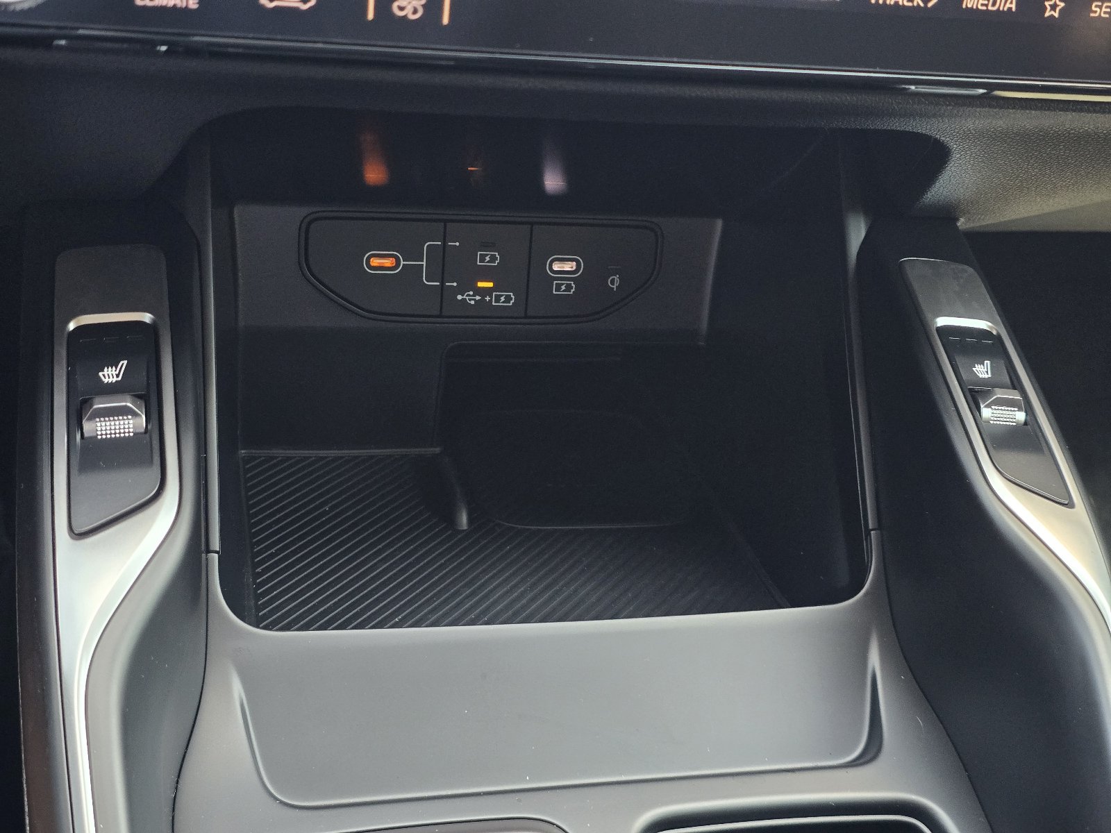 New 2026 Kia Sorento S AWD/4WD image 11
