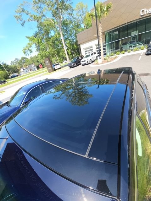 Used 2019 Ford Edge Titanium w/ Equipment Group 301A FWD image 4