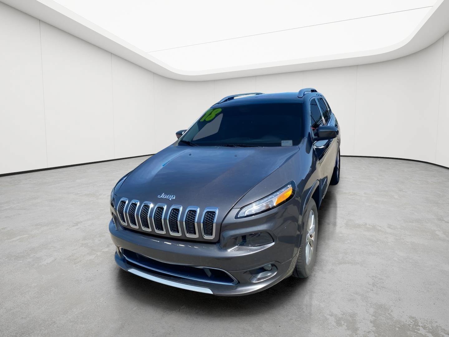 Used 2018 Jeep Cherokee Overland AWD/4WD image 15