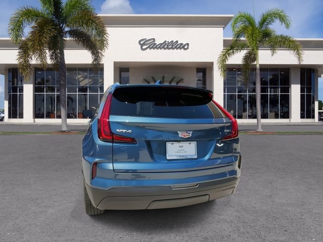 Certified 2024 Cadillac XT4 Luxury image 12