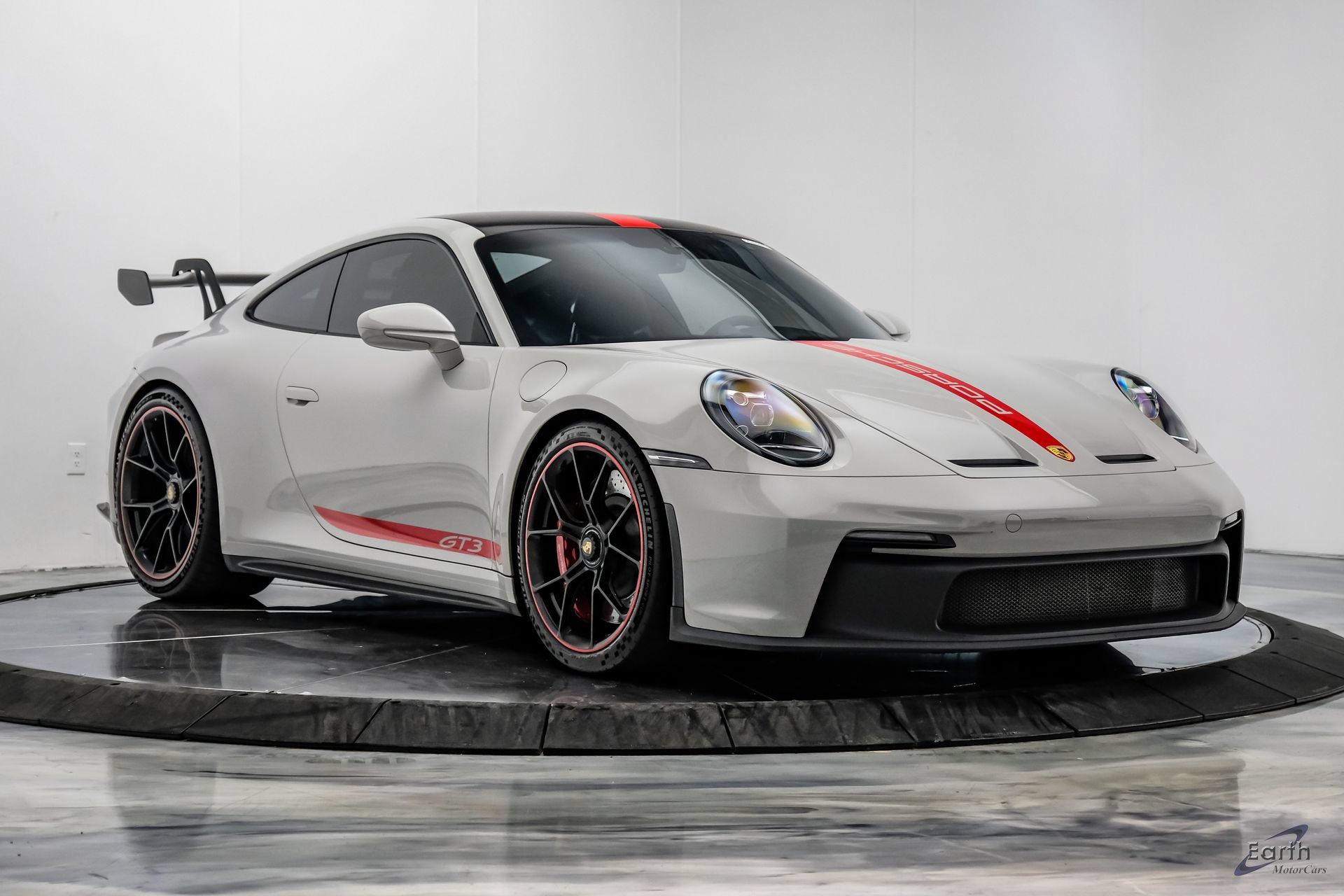 Used 2022 Porsche 911 GT3 RWD image 30
