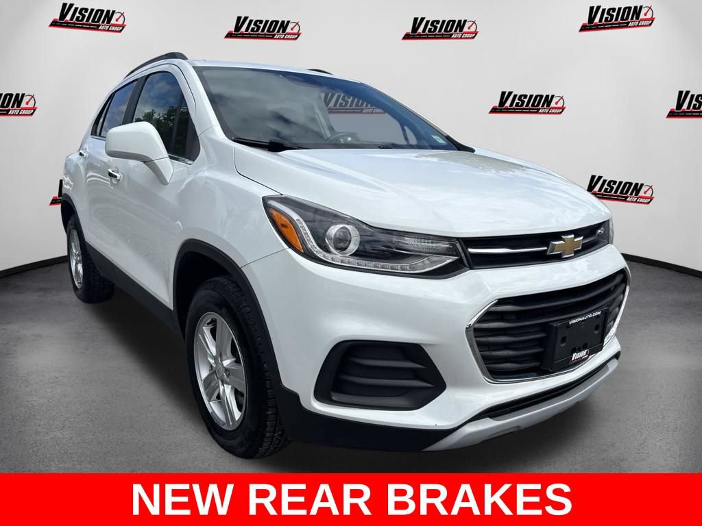 Used 2019 Chevrolet Trax LT w/ LT Convenience Package AWD/4WD image 3
