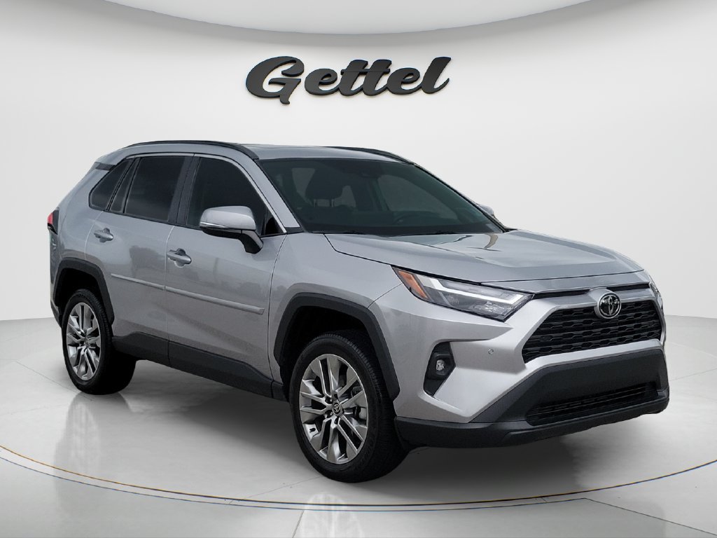 Certified 2023 Toyota RAV4 XLE Premium FWD image 3