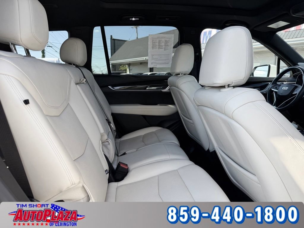 Used 2024 Cadillac XT6 Sport w/ Technology Package AWD/4WD image 35