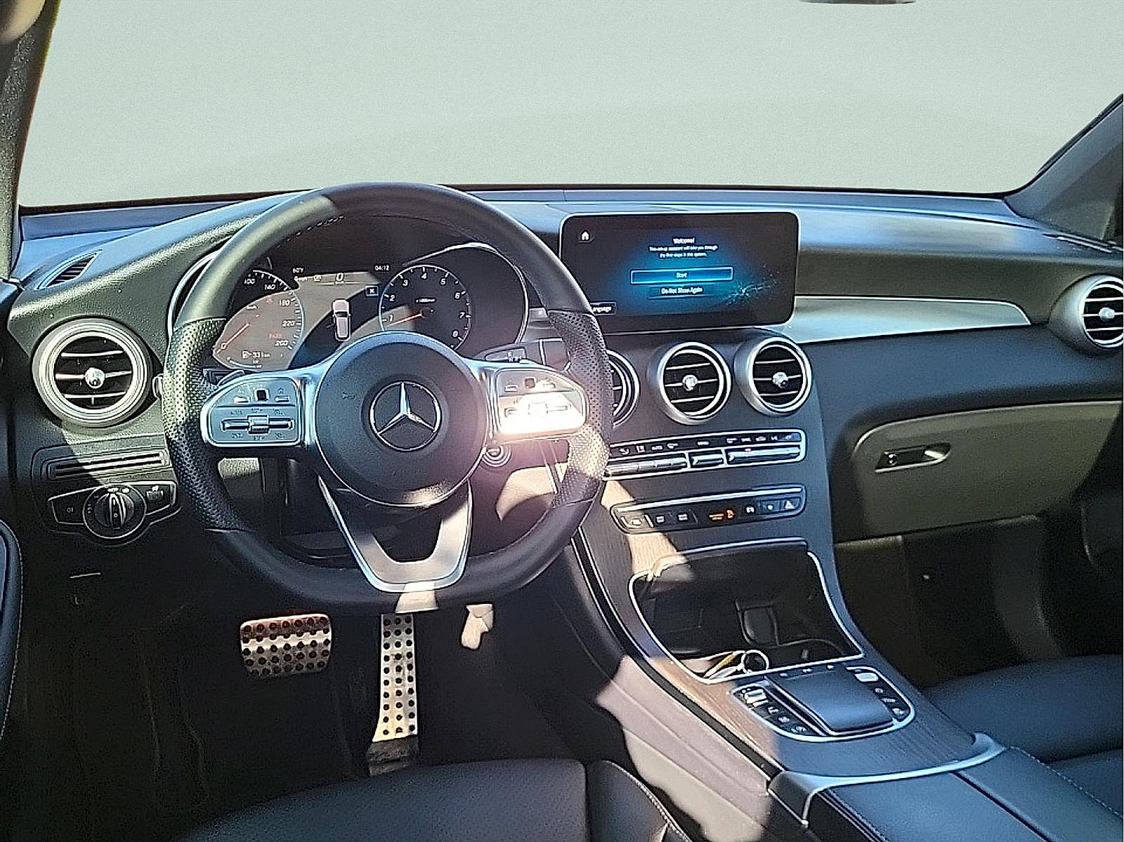 Used 2022 Mercedes-Benz GLC 300 4MATIC image 15