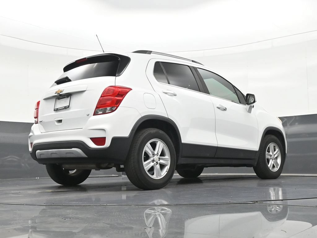 Used 2020 Chevrolet Trax LT w/ LT Convenience Package FWD image 27