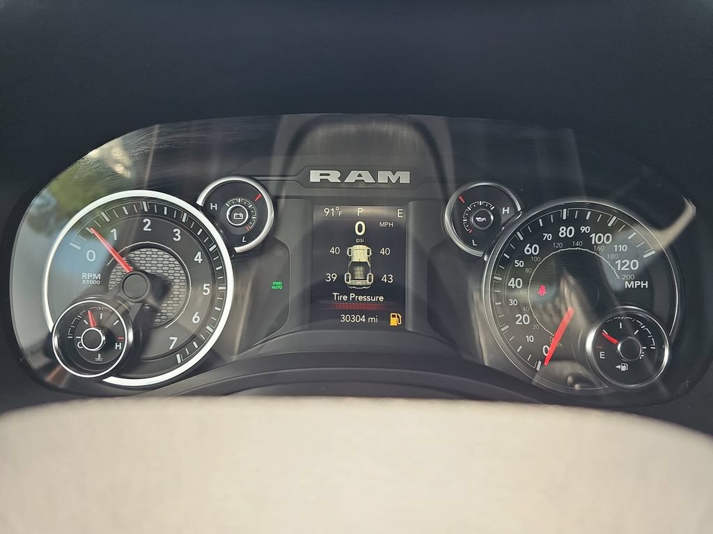 Used 2023 RAM 1500 Big Horn AWD/4WD image 23