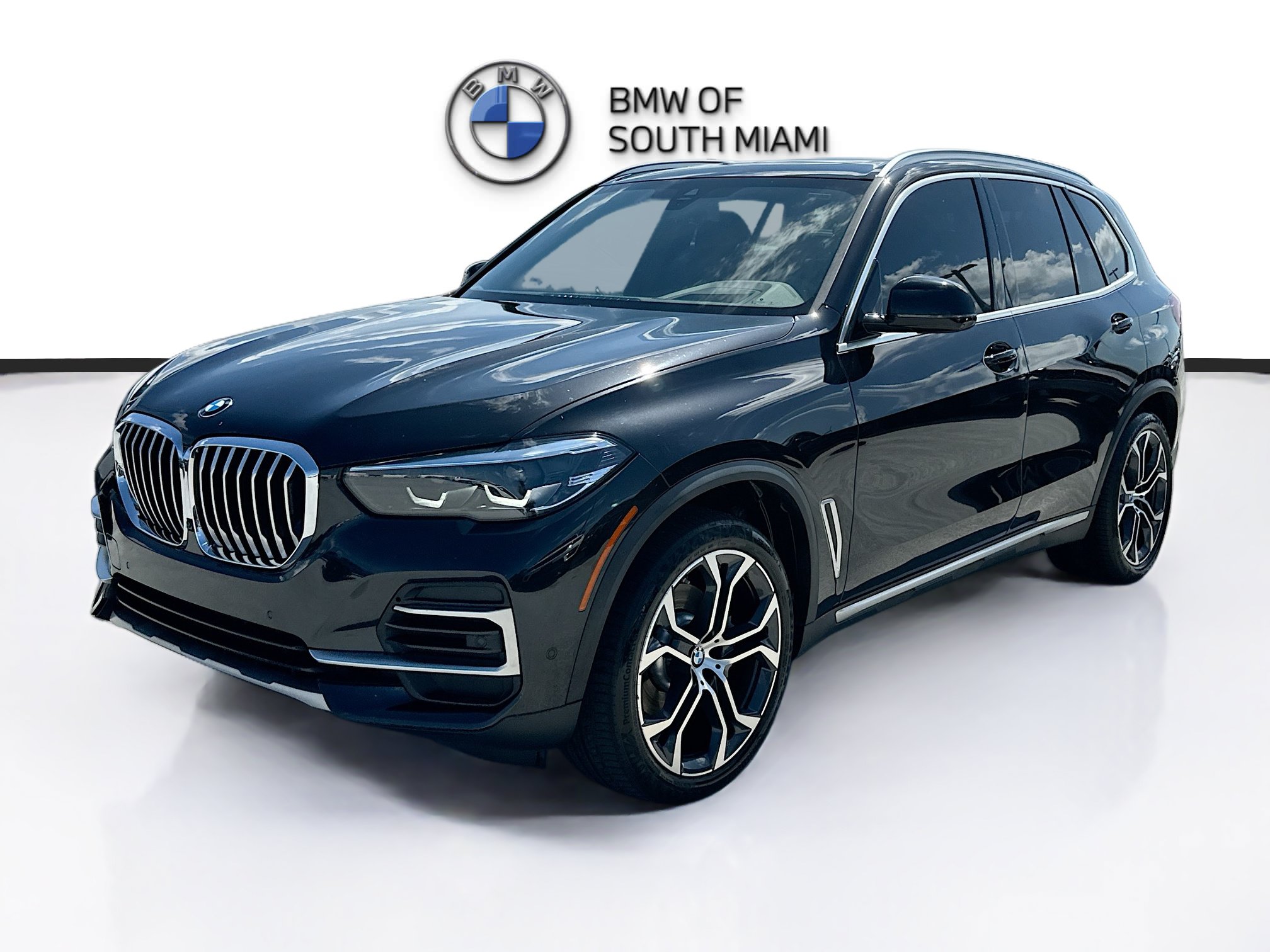 Certified 2023 BMW X5 sDrive40i w/ Premium Package RWD image 3