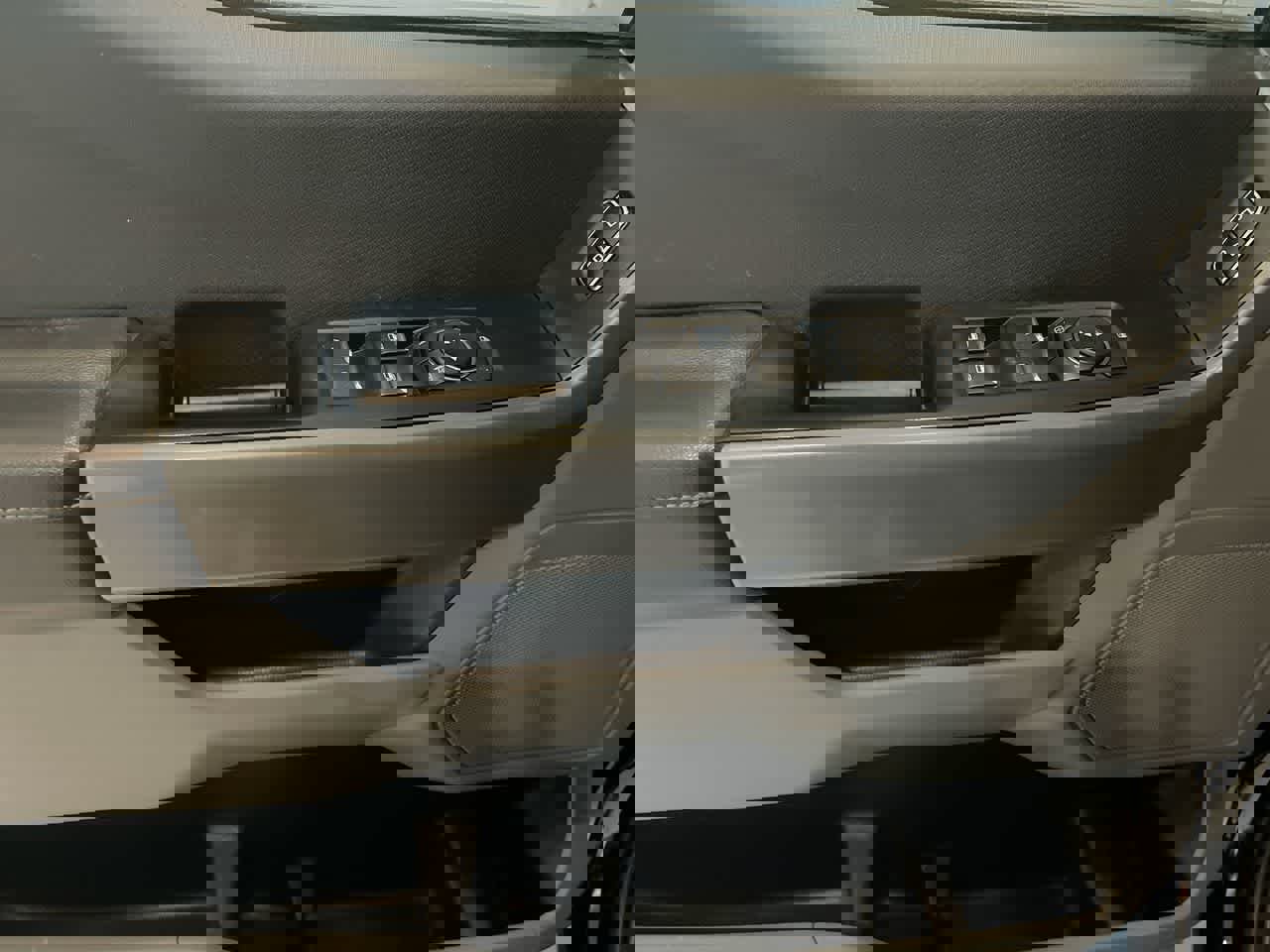 Used 2022 Ford F150 XLT w/ XTR Package image 13