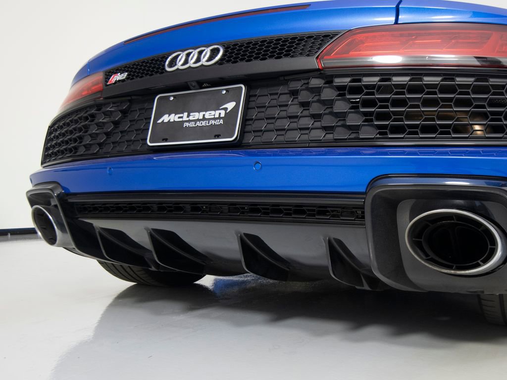 Used 2021 Audi R8 V10 w/ Premium Package RWD image 49