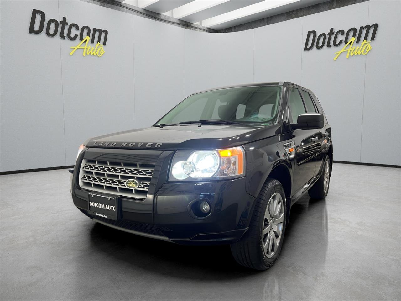 Used 2008 Land Rover LR2 HSE AWD/4WD image 3