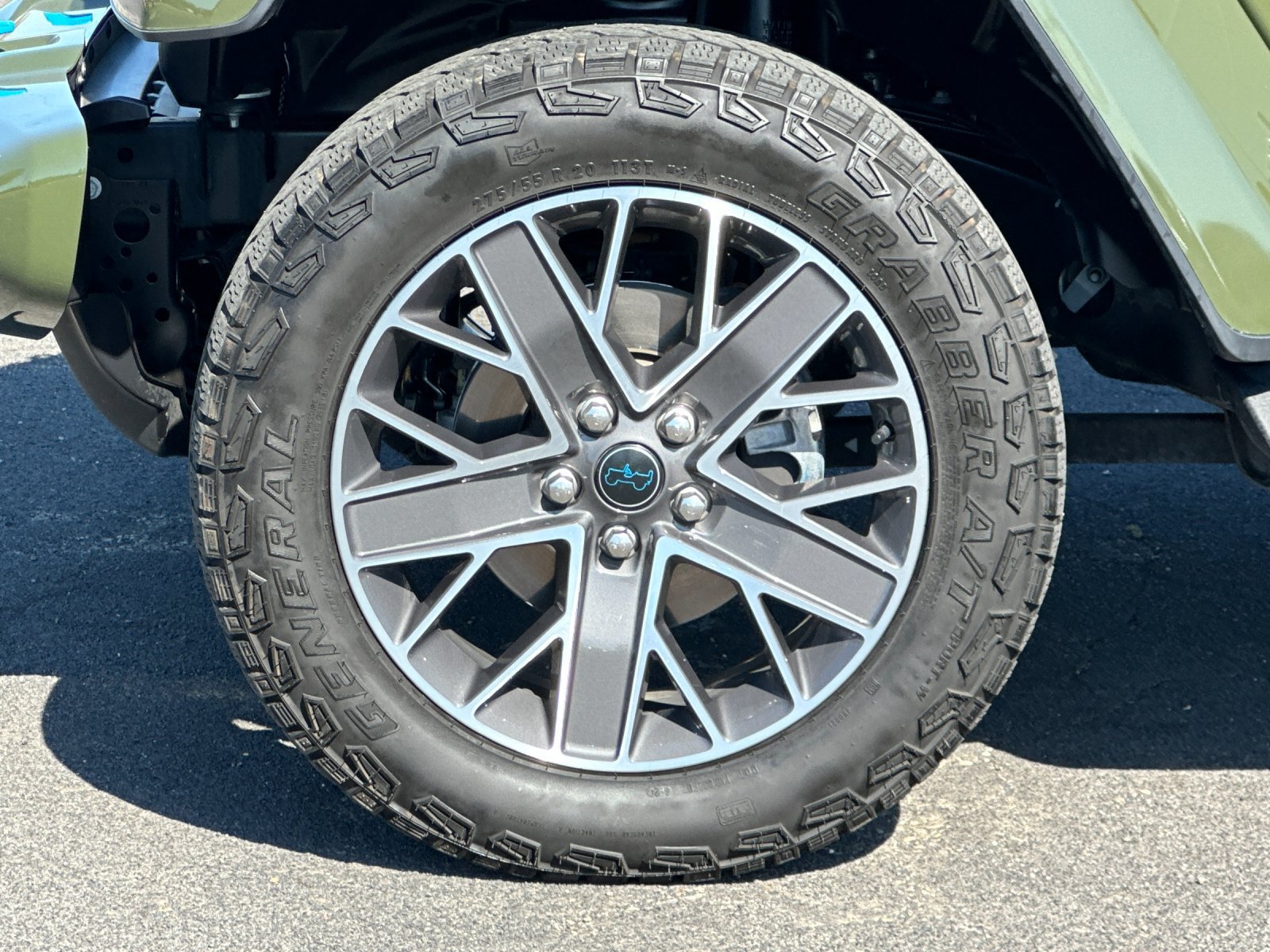 Used 2024 Jeep Wrangler High Altitude AWD/4WD image 37