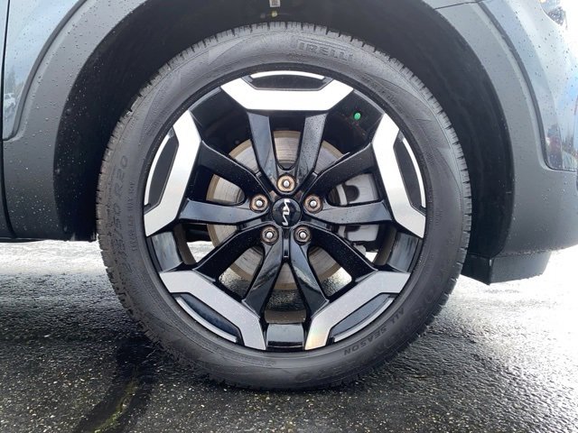 Used 2024 Kia Telluride S w/ S Sunroof Package image 9