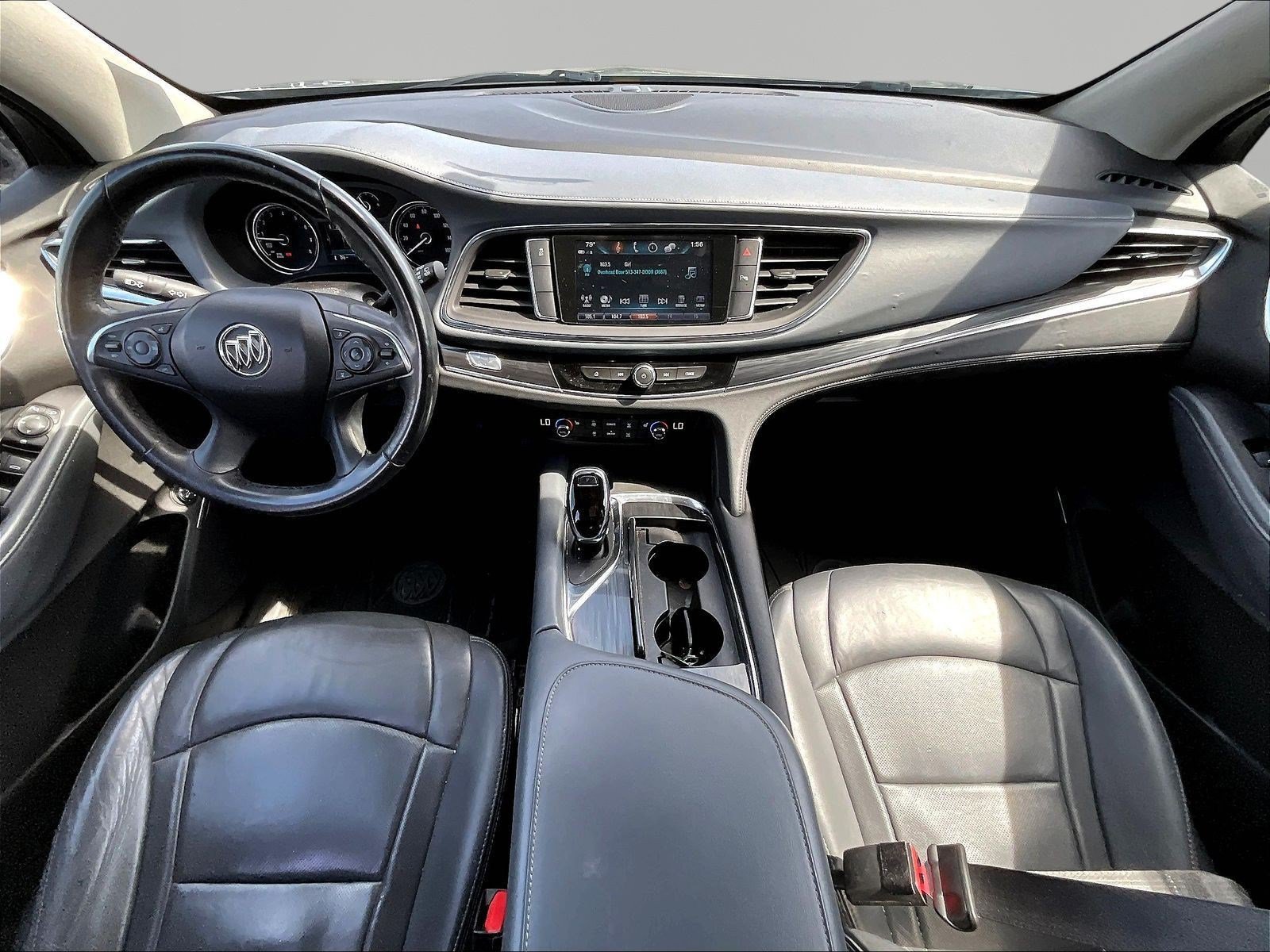 Used 2018 Buick Enclave Essence FWD image 7