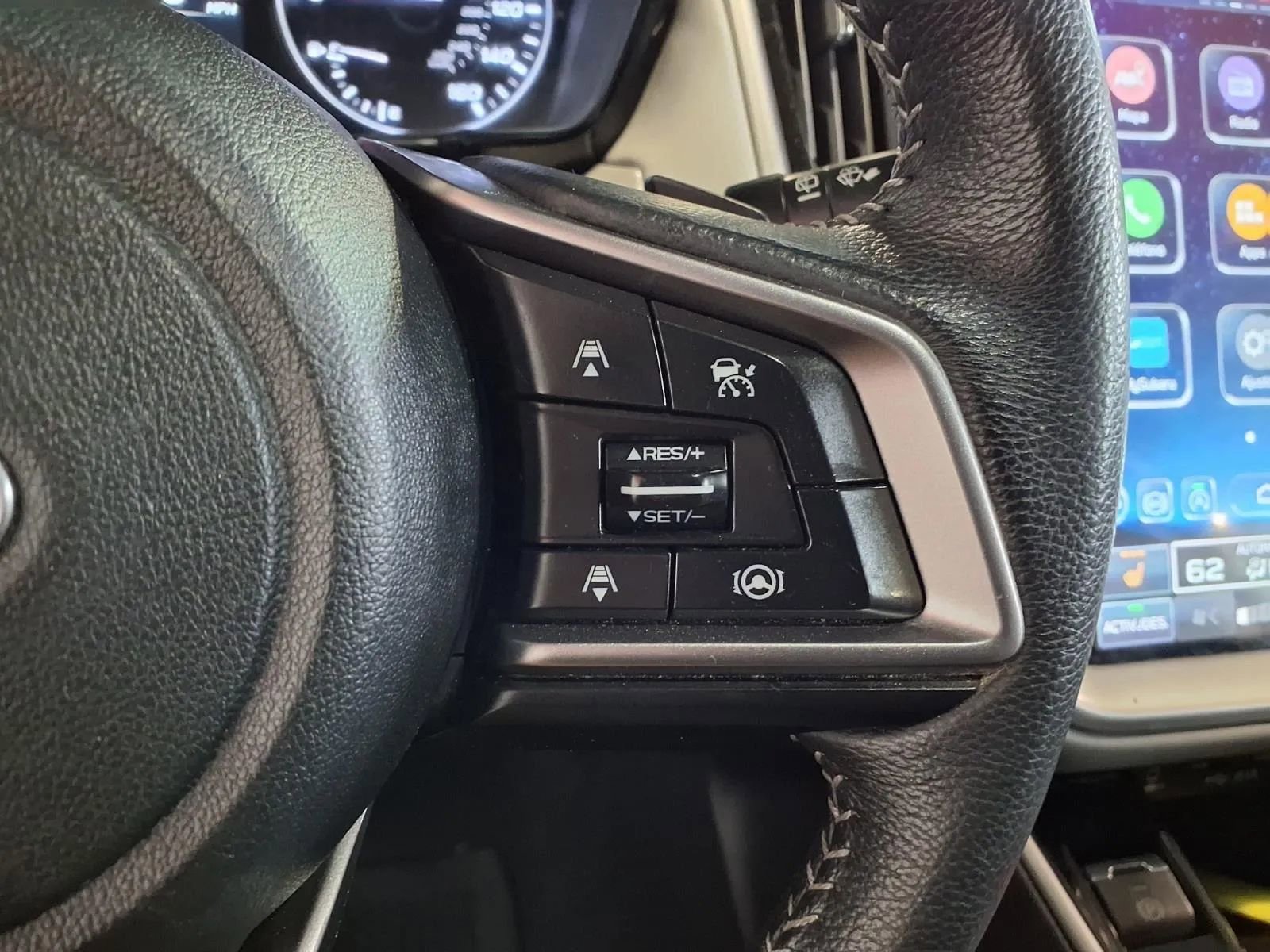 Used 2022 Subaru Outback Premium image 26