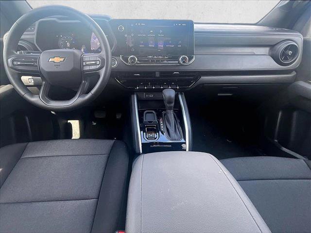 Used 2026 Chevrolet Colorado W/T RWD image 16