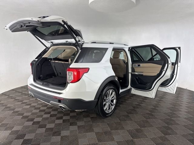Used 2023 Ford Explorer Limited image 18