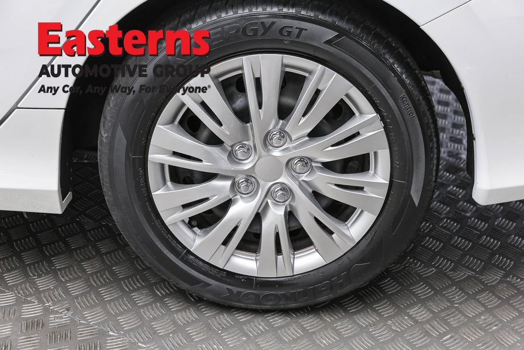 Used 2020 Honda Civic LX image 8