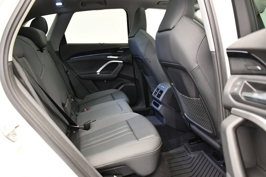 Used 2025 Audi Q5 Premium Plus w/ Premium Plus image 52