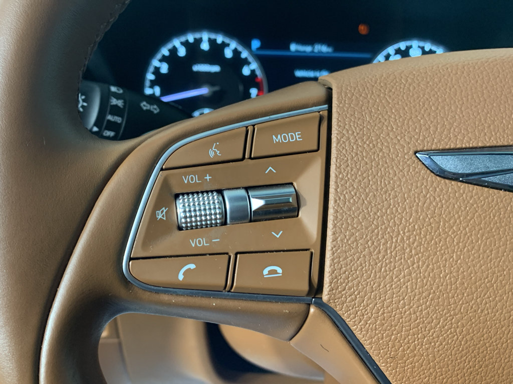 Used 2022 Genesis G90 5.0 Ultimate AWD/4WD image 17