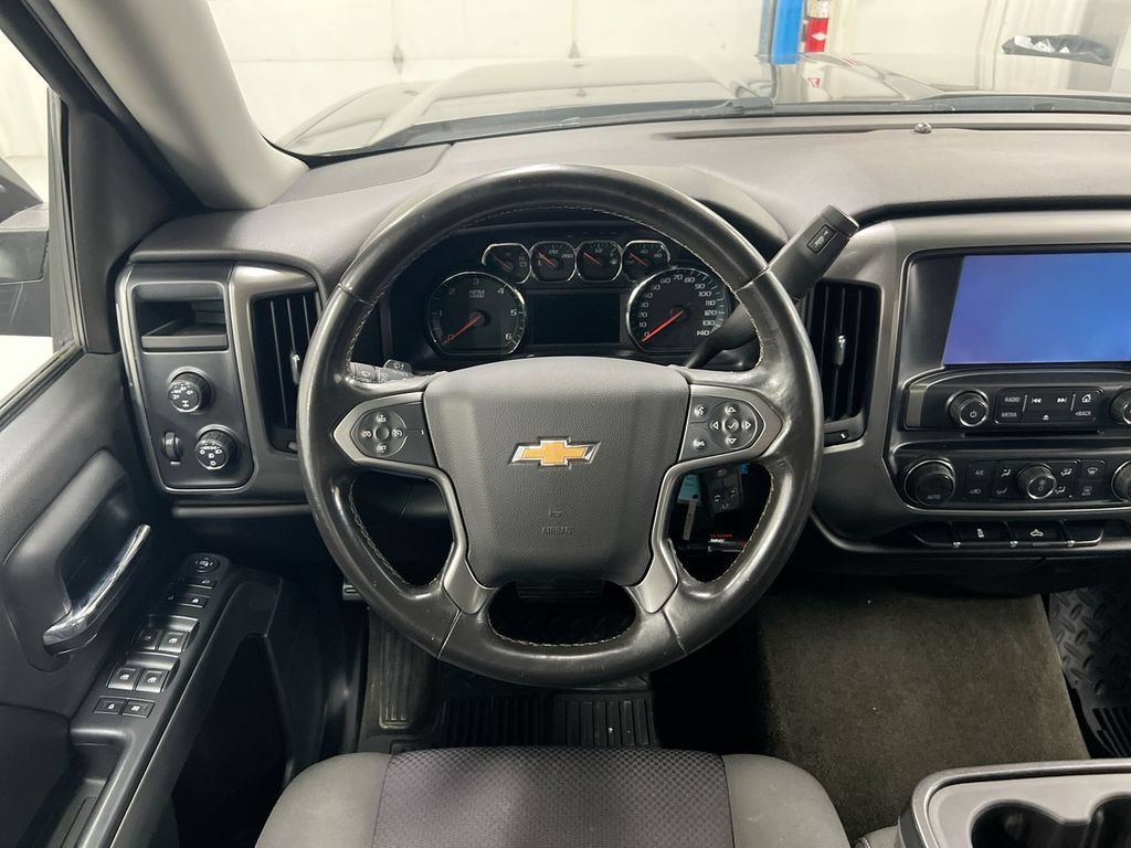 Used 2015 Chevrolet Silverado 1500 LT AWD/4WD image 11