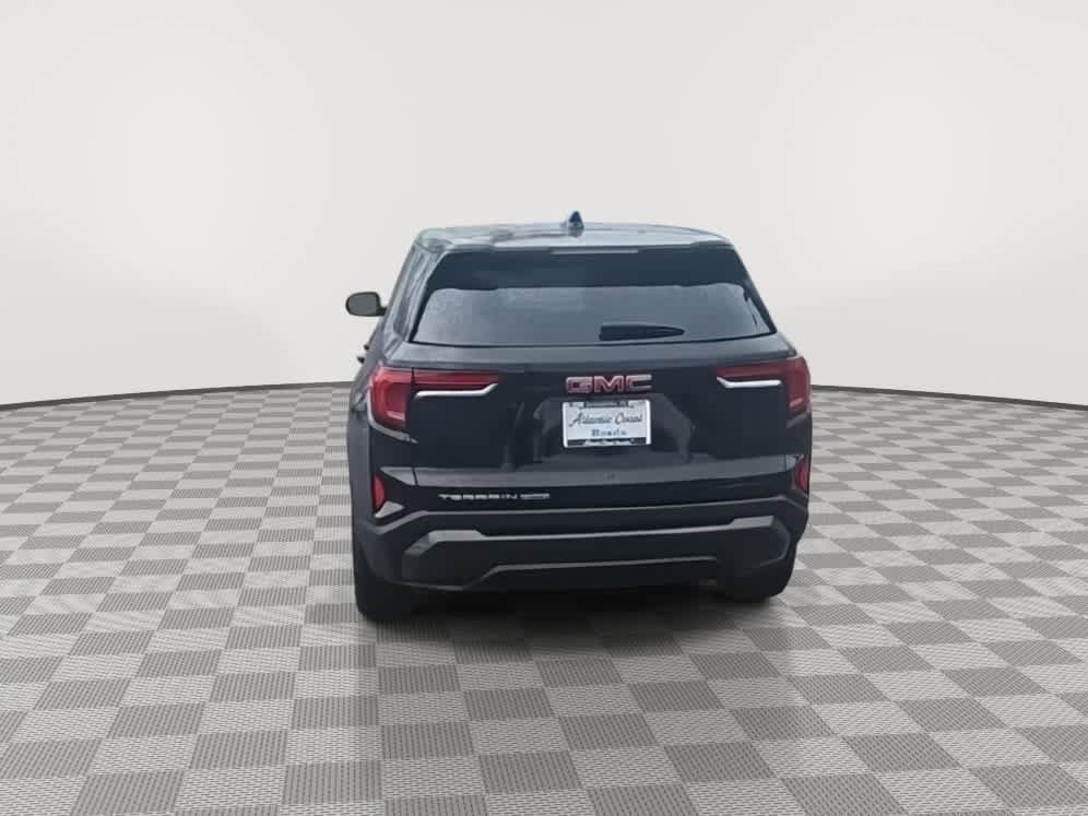 Used 2025 GMC Terrain Elevation AWD/4WD image 7