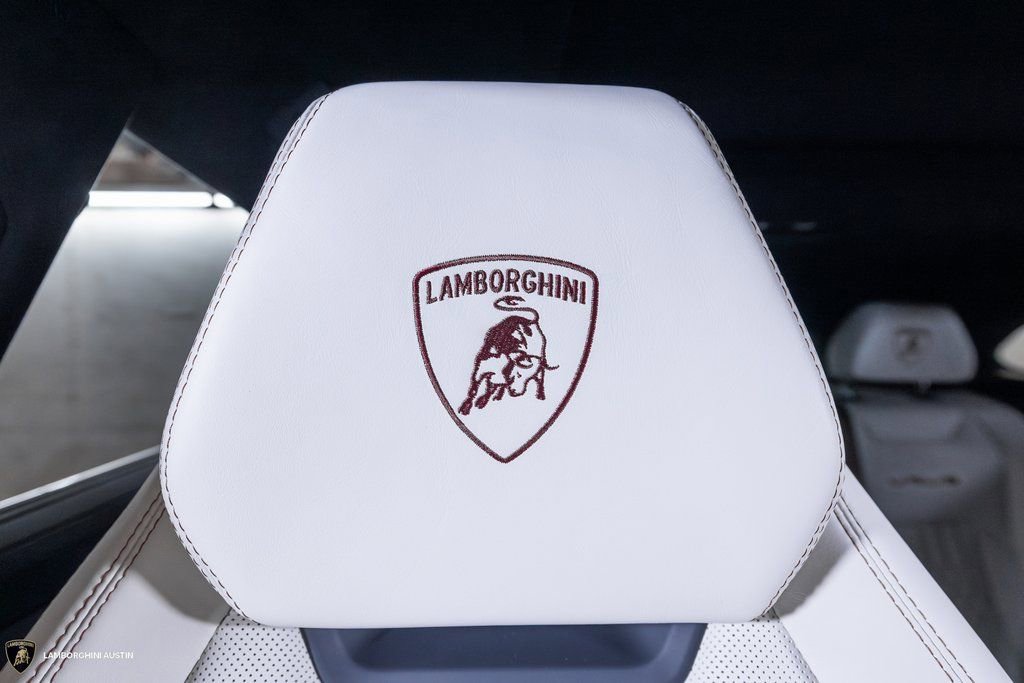 Used 2024 Lamborghini Urus S AWD/4WD image 53