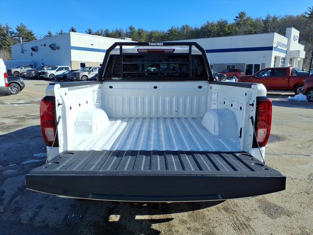 Used 2024 GMC Sierra 1500 Elevation w/ Preferred Package image 6