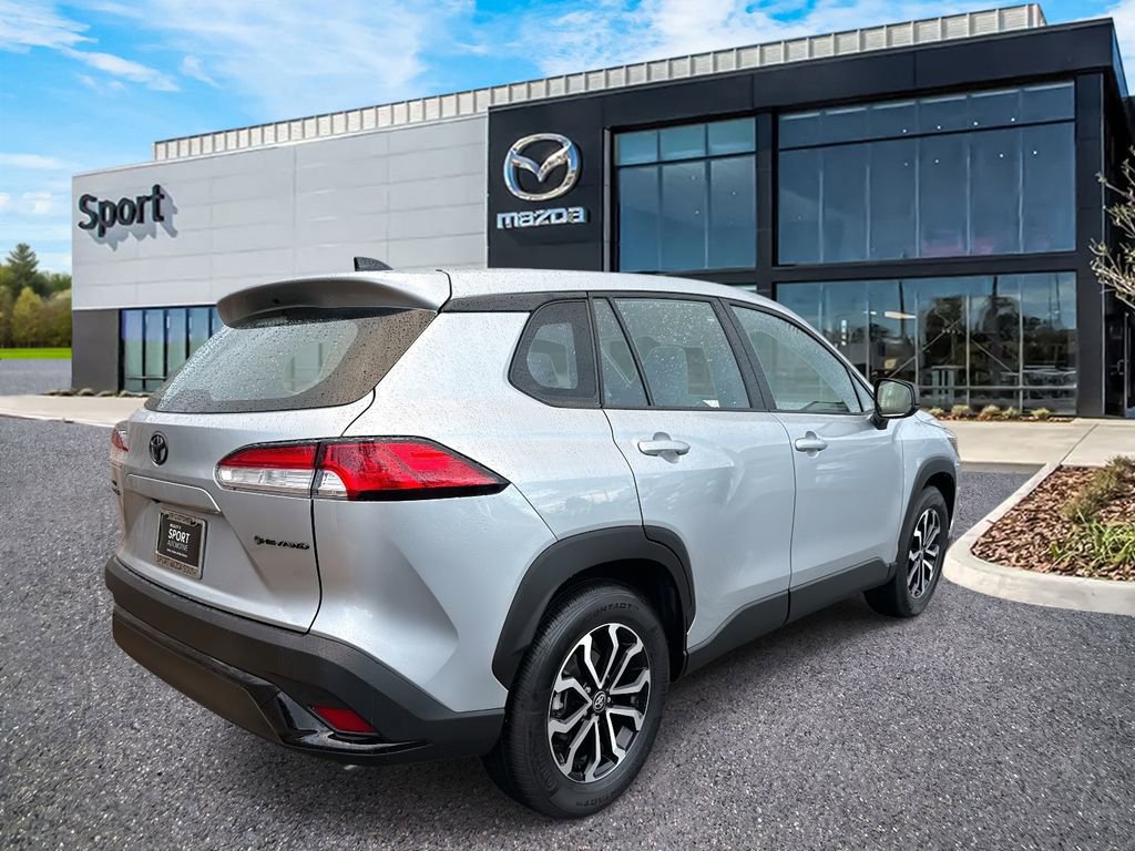 Used 2025 Toyota Corolla Cross AWD Hybrid image 3