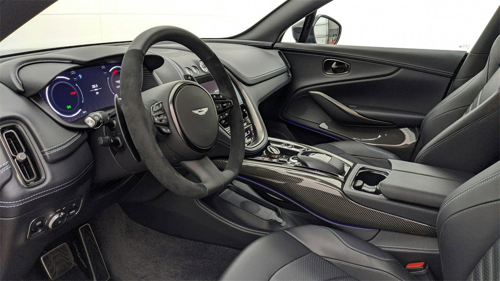 Used 2024 Aston Martin DBX 707 image 27