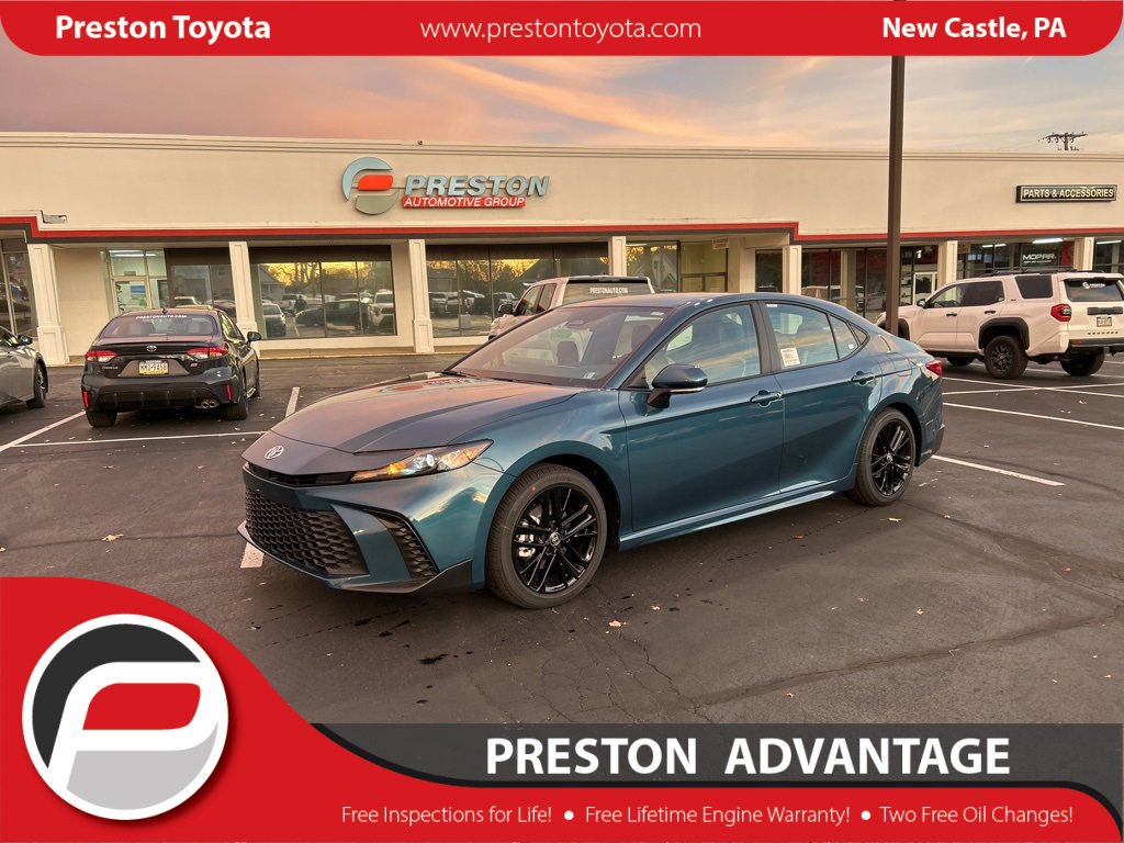 New 2026 Toyota Camry SE image 1