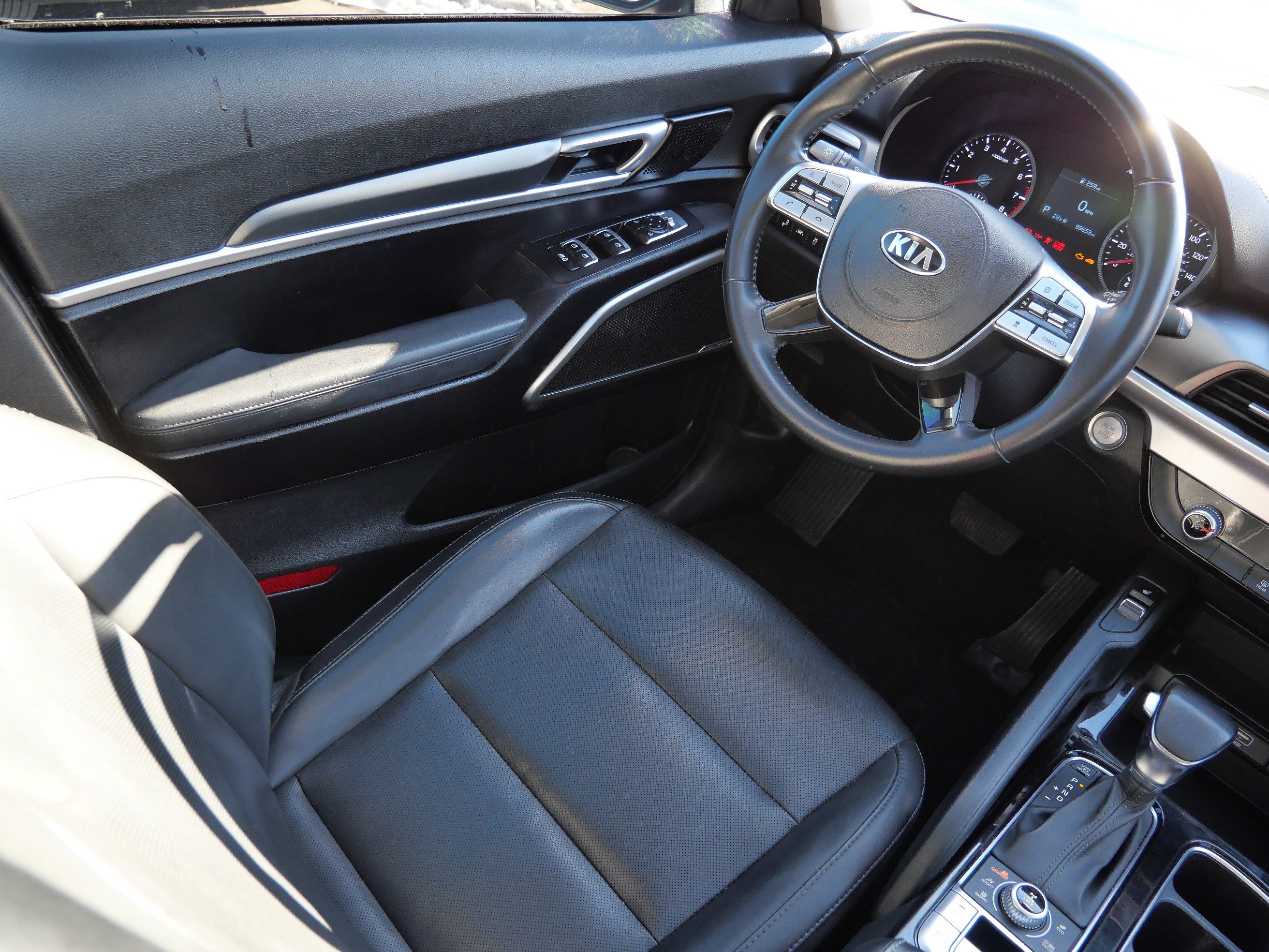 Used 2020 Kia Telluride S image 9