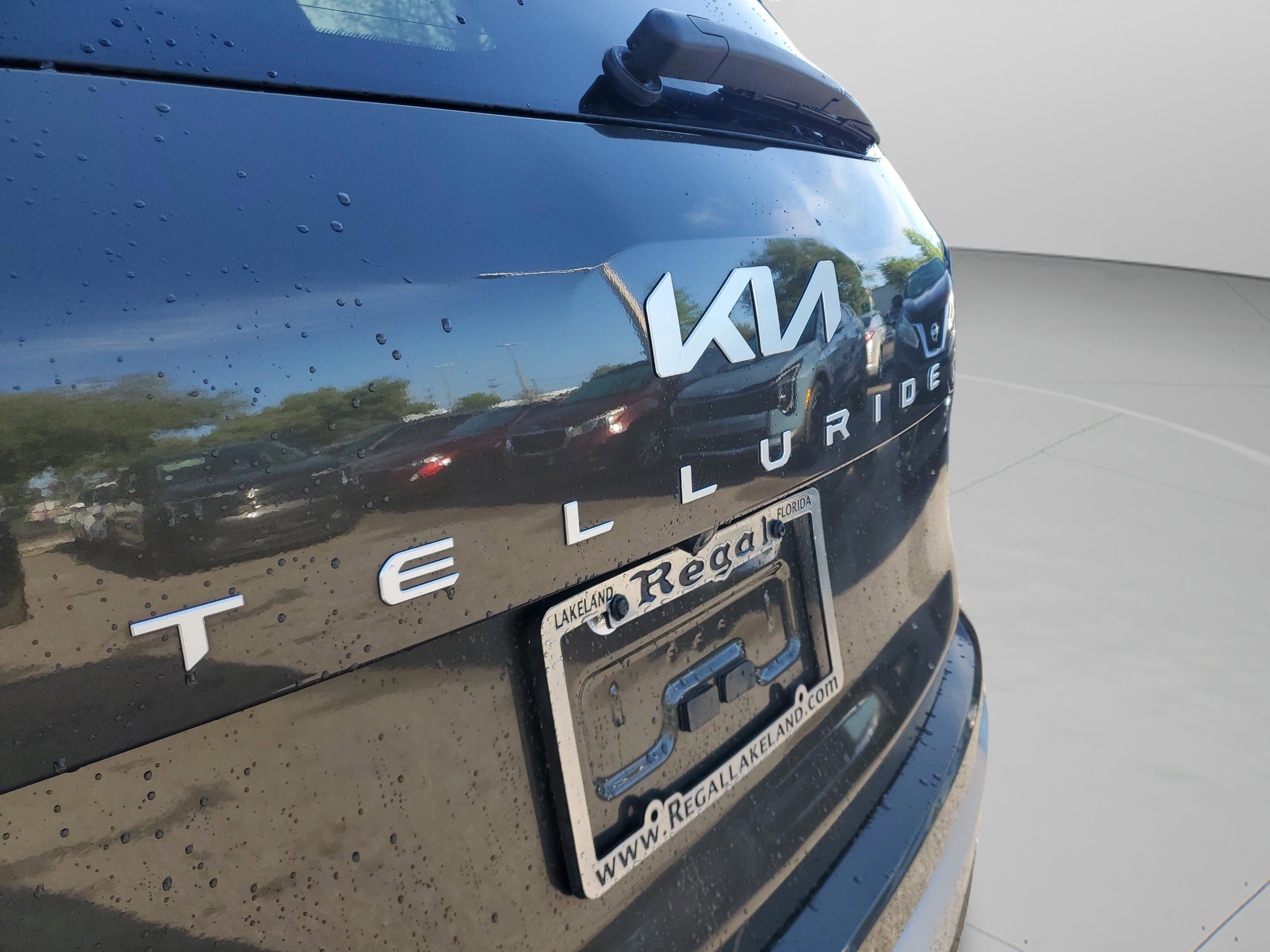 Certified 2024 Kia Telluride SX image 7