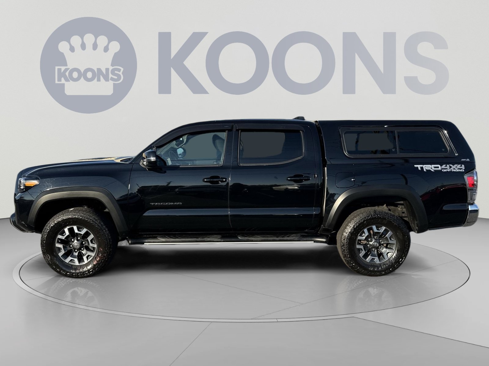 Used 2022 Toyota Tacoma TRD Off-Road AWD/4WD image 2