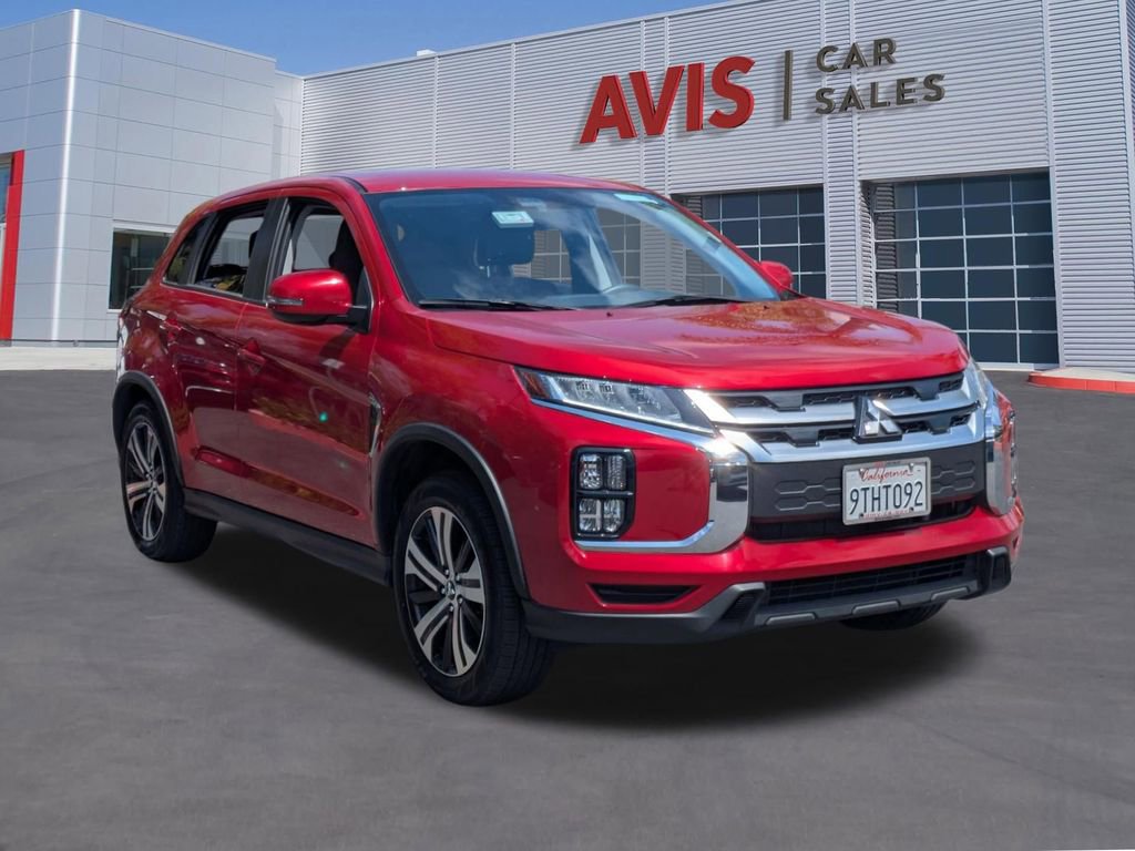 Used 2025 Mitsubishi Outlander Sport SE AWD/4WD image 3