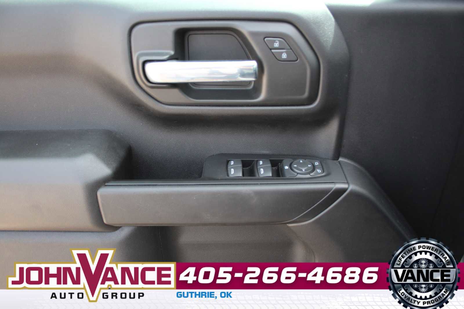 Used 2022 Chevrolet Silverado 1500 Custom image 27