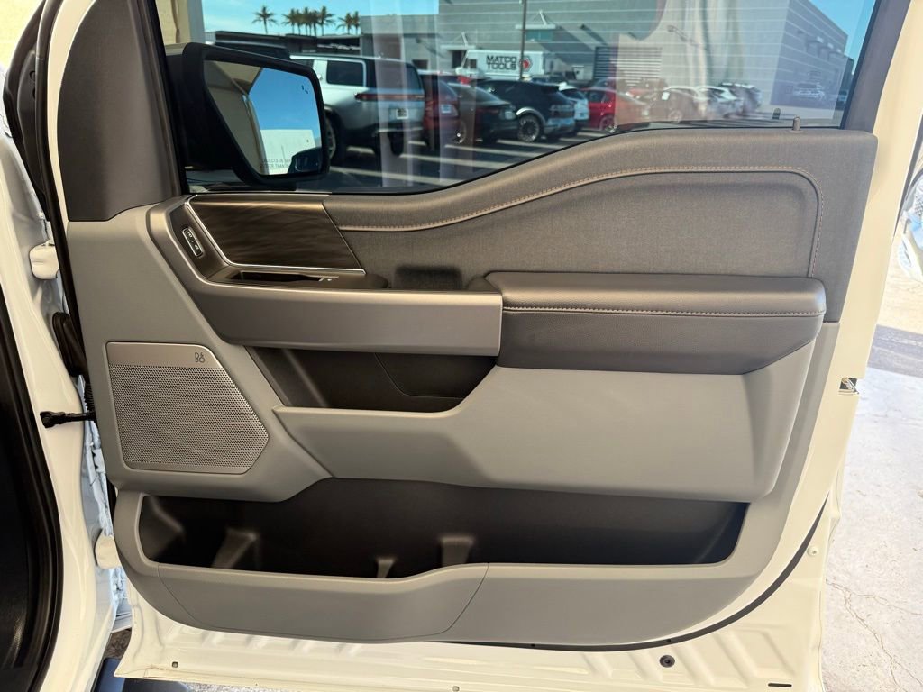 Used 2025 Ford F150 Lariat w/ Equipment Group 501A Mid image 13