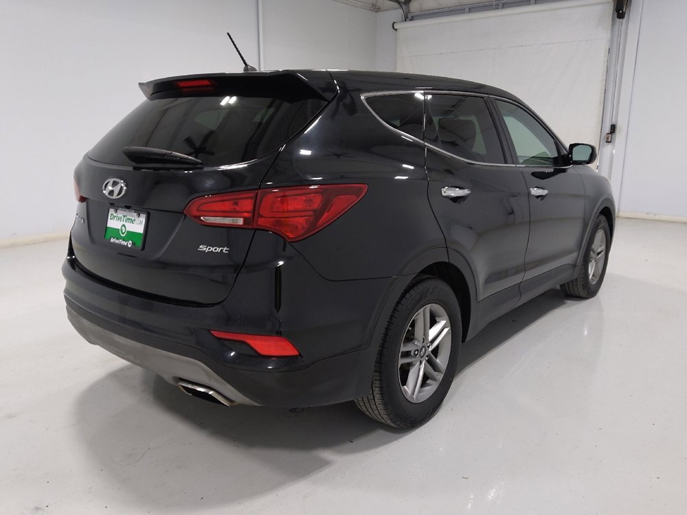 Used 2018 Hyundai Santa Fe Sport image 9