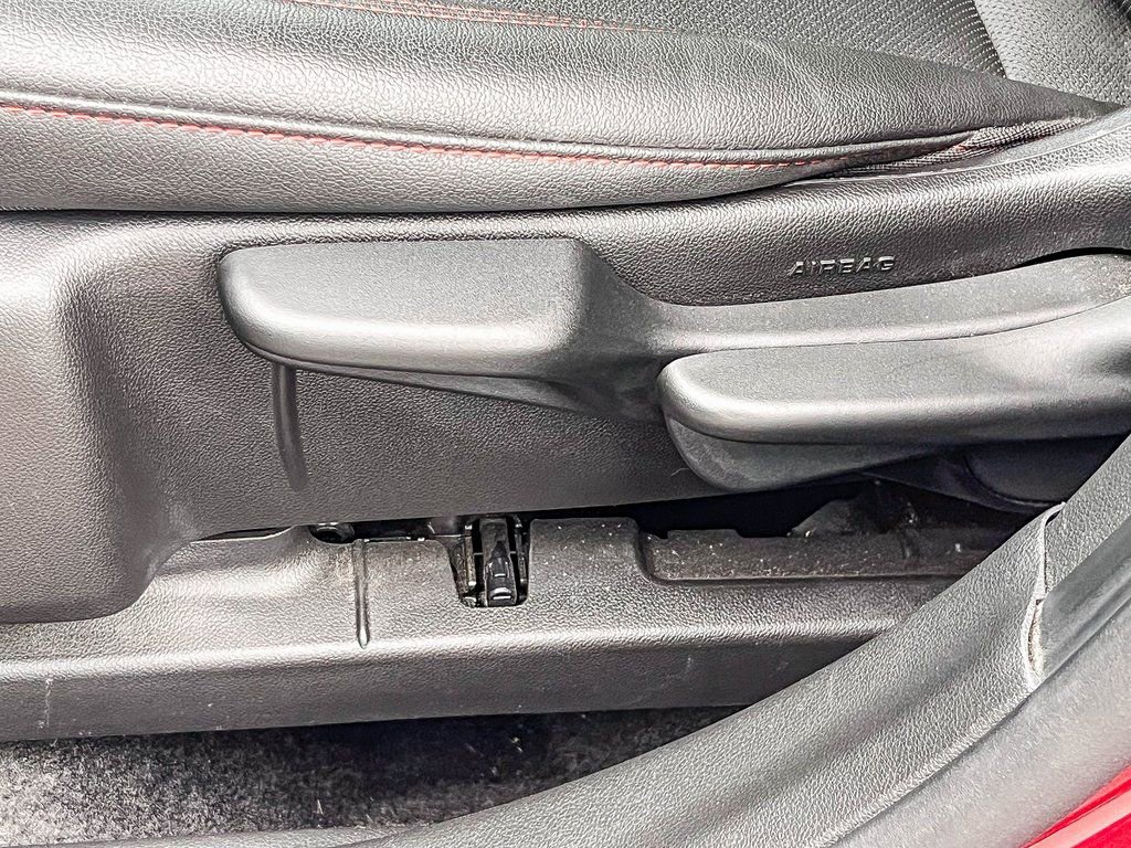 Certified 2024 Chevrolet Trax RS w/ Driver Confidence Package image 44