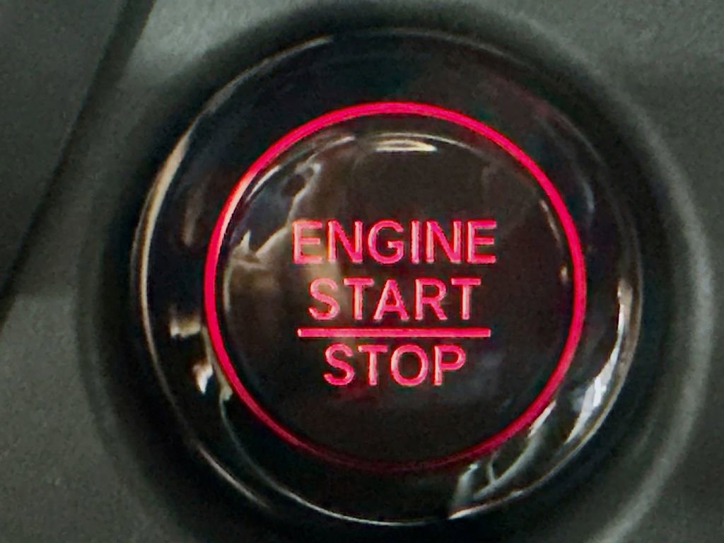 Used 2025 Honda Pilot TrailSport image 42