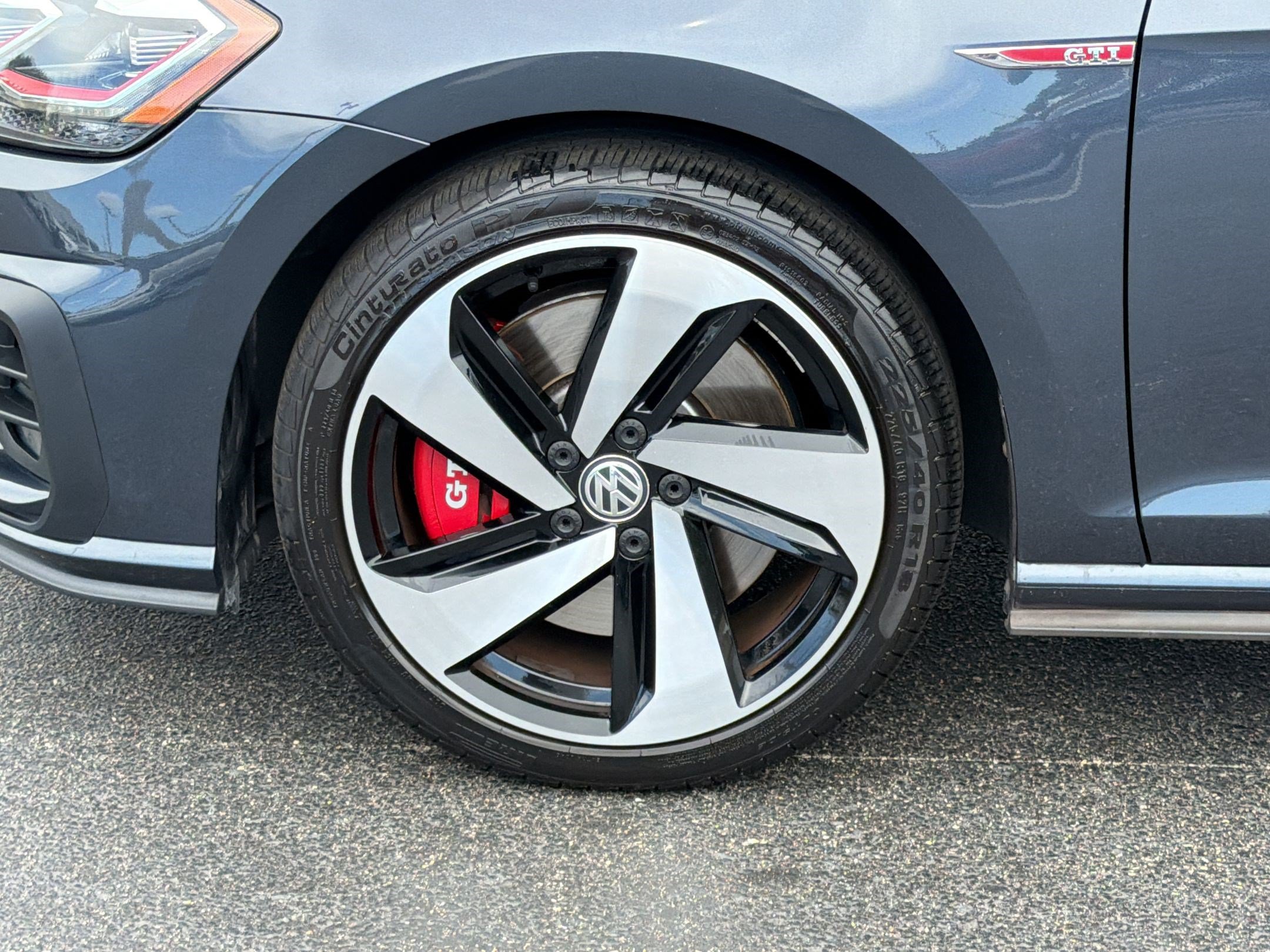 Used 2018 Volkswagen GTI SE w/ SE Leather Package FWD image 13