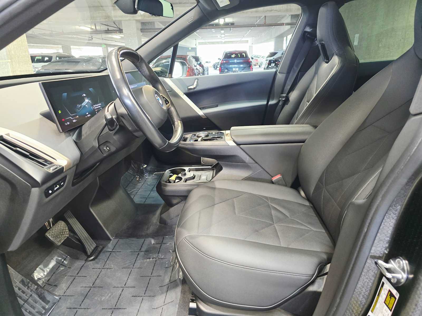 Used 2024 BMW iX xDrive50 w/ Sport Package AWD/4WD image 24
