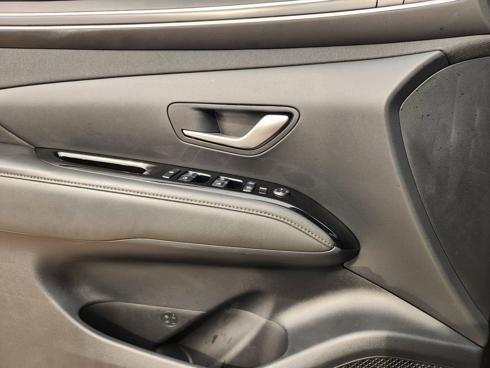 Used 2022 Hyundai Tucson Limited image 23