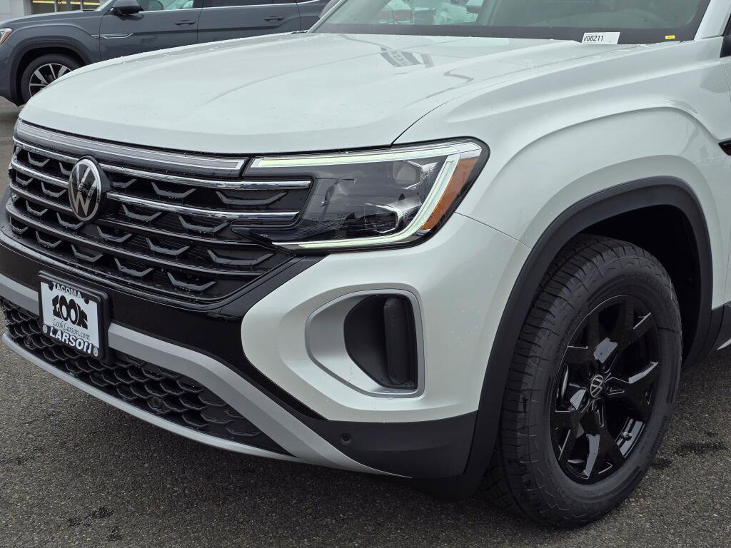 New 2026 Volkswagen Atlas Peak Edition AWD/4WD image 10